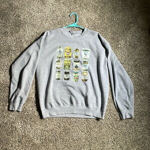 Size medium gildan crewneck